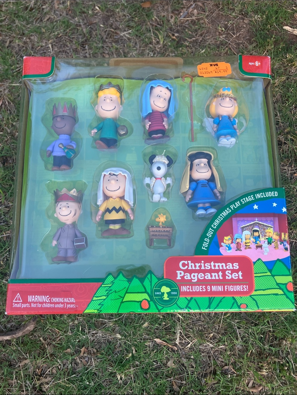 Peanuts Christmas Pageant Set with 9 mini figures by Forever Fun